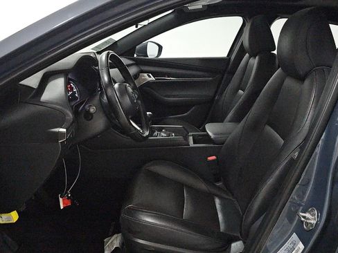 Used 2022 MAZDA MAZDA3 s FWD image 3