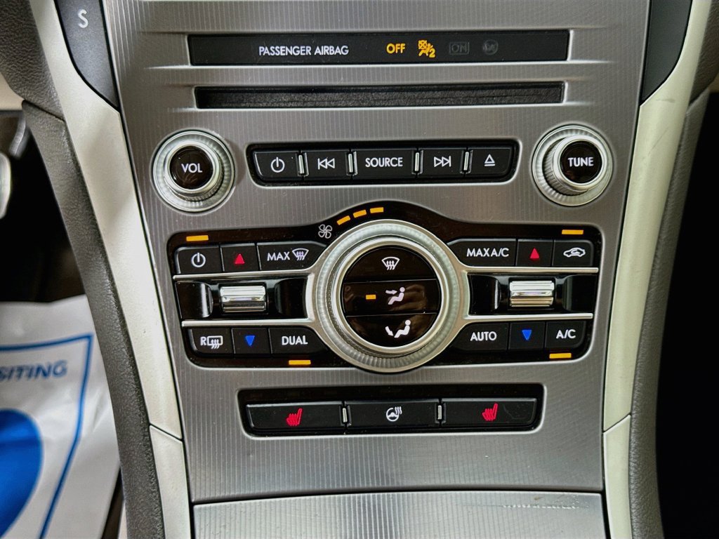 Used 2019 Lincoln MKZ Reserve w/ Reserve Plus Package FWD image 18