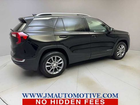 Used 2022 GMC Terrain SLT image 5