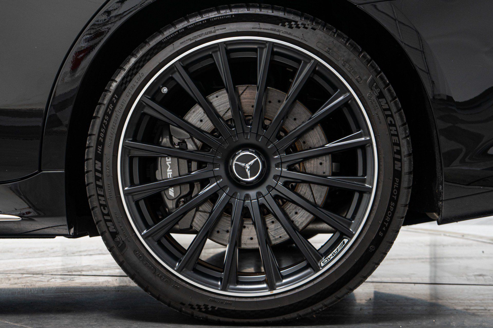 Used 2025 Mercedes-Benz S 63 AMG S image 10