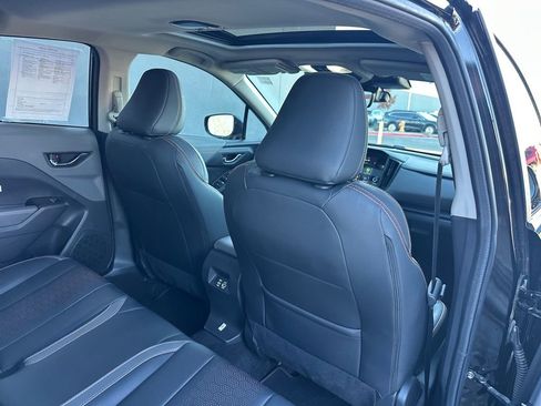 Certified 2025 Subaru Crosstrek 2.5i Limited w/ Crosstrek Mirror Package image 17