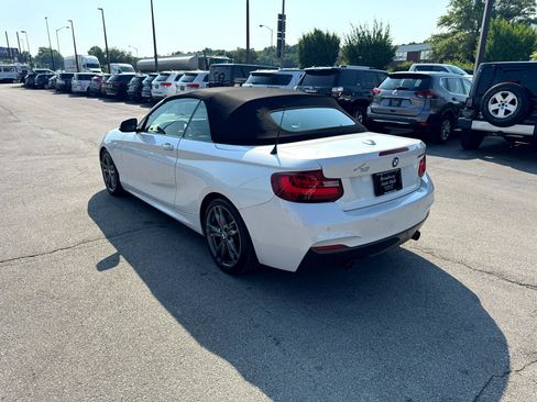 Used 2016 BMW M235i Convertible image 13