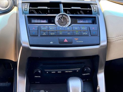 Used 2015 Lexus NX 200t FWD image 32