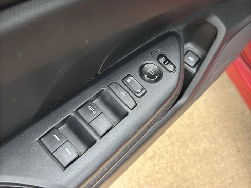 Used 2020 Honda Civic LX image 14