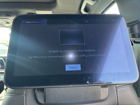 Used 2023 Cadillac Escalade Premium Luxury w/ LPO, Radiant Package AWD/4WD image 18