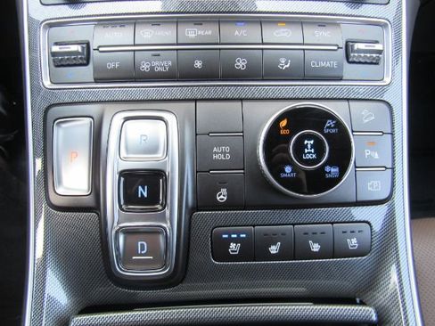 Used 2022 Hyundai Santa Fe Limited image 50