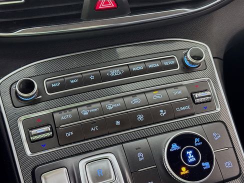 Used 2023 Hyundai Santa Fe SEL image 18