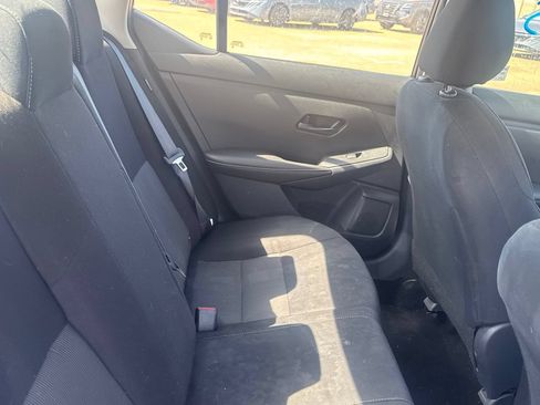 Certified 2025 Nissan Sentra SV FWD image 31