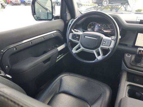 Used 2023 Land Rover Defender 110 S AWD/4WD image 15