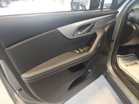 Used 2023 Chevrolet Blazer LT w/ Convenience Package image 9