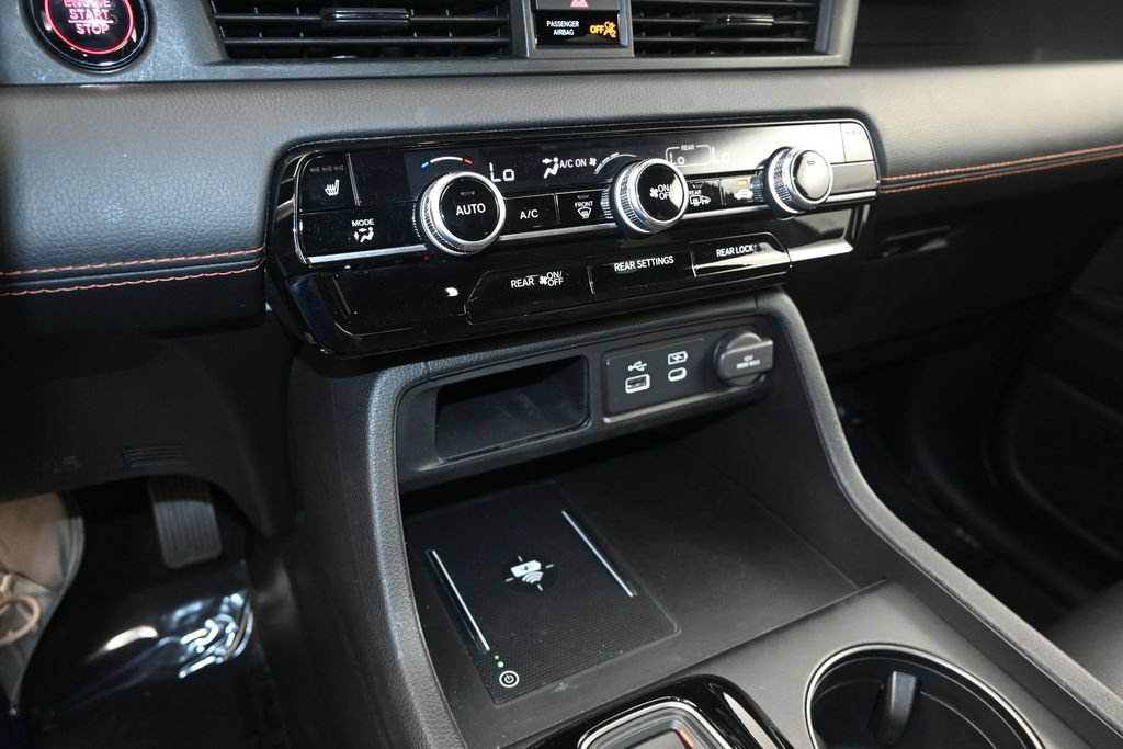 Used 2023 Honda Pilot TrailSport image 23