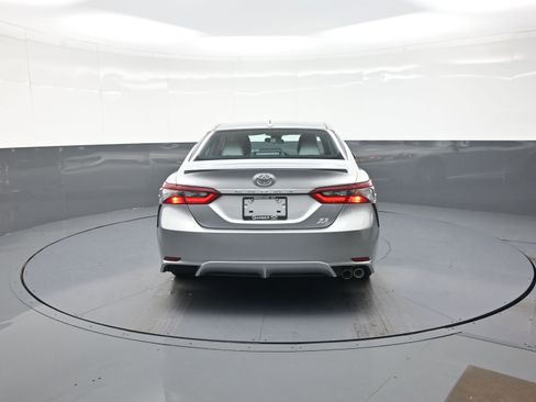 Used 2022 Toyota Camry SE AWD/4WD image 4