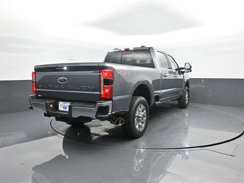 Used 2023 Ford F350 Lariat w/ Tow Technology Package image 7