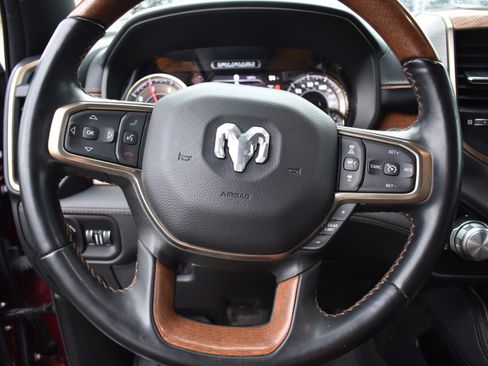 Used 2022 RAM 1500 Limited image 13