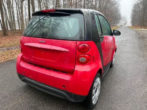 Used 2013 smart fortwo pure image 4