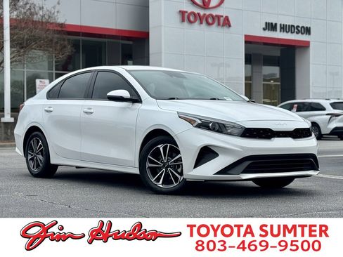 Used 2024 Kia Forte LXS w/ LXS Technology Package image 1