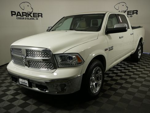 Used 2017 RAM 1500 Laramie AWD/4WD image 1