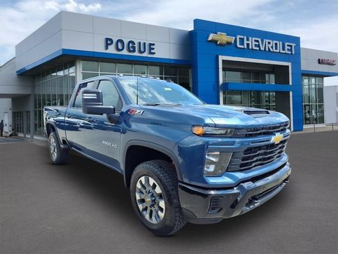 New 2026 Chevrolet Silverado 2500 Custom w/ Custom Value Package AWD/4WD image 1