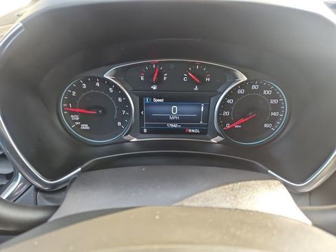 Used 2024 Chevrolet Equinox LT image 12