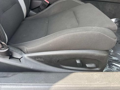 Used 2017 Chevrolet Camaro LT RWD image 13