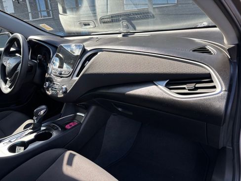 Used 2023 Chevrolet Malibu LT w/ Driver Confidence Package image 24