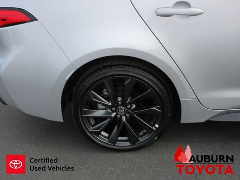Certified 2026 Toyota Corolla SE w/ SE Package image 4