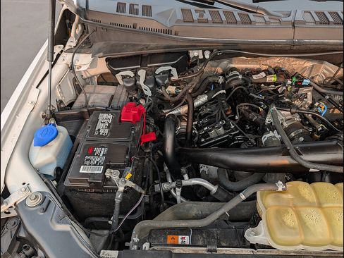 Used 2020 Ford F150 Lariat AWD/4WD image 37