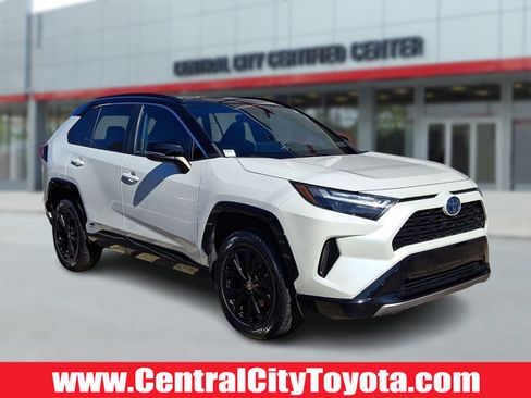 Used 2022 Toyota RAV4 XSE w/ XSE Grade Weather Package AWD/4WD image 1