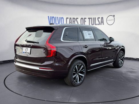 New 2025 Volvo XC90 T8 Core image 5