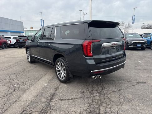 Used 2021 GMC Yukon XL Denali w/ Denali Premium Package image 5