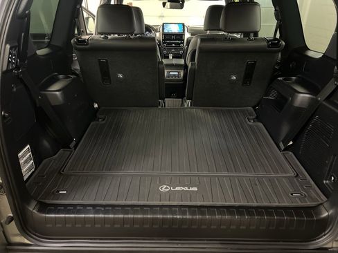 Used 2023 Lexus GX 460 Premium image 37