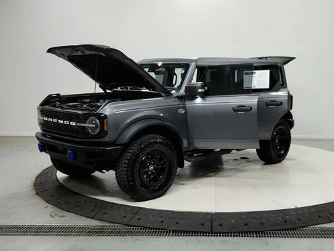 Used 2024 Ford Bronco Wildtrak AWD/4WD image 12