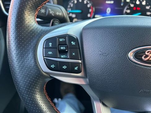 Used 2022 Ford Explorer Timberline image 12