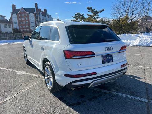 Used 2025 Audi Q7 3.0T Premium Plus image 8