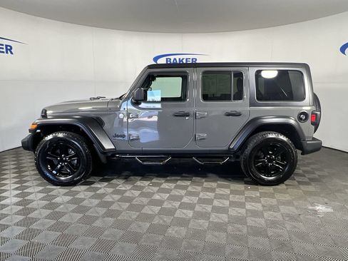 Used 2019 Jeep Wrangler Unlimited Sport AWD/4WD image 6