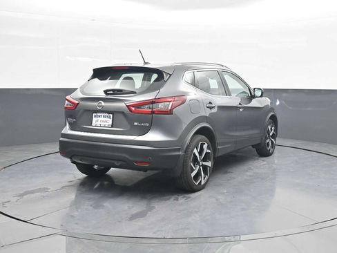 Used 2022 Nissan Rogue Sport SL AWD/4WD image 7
