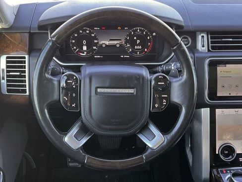 Used 2020 Land Rover Range Rover HSE image 11