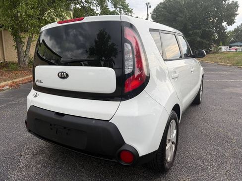 Used 2016 Kia Soul FWD image 6