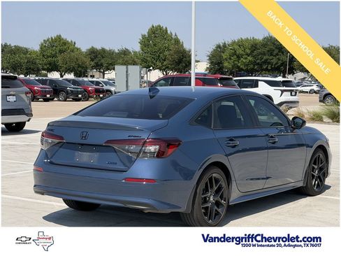 Used 2026 Honda Civic Sport image 4