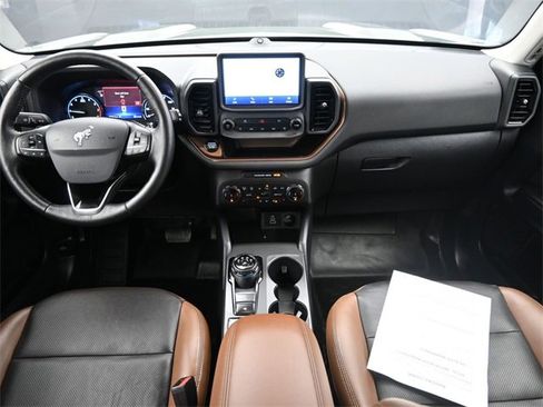 Used 2023 Ford Bronco Sport Badlands w/ Premium Package image 9