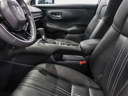 Used 2024 Honda HR-V EX-L image 18