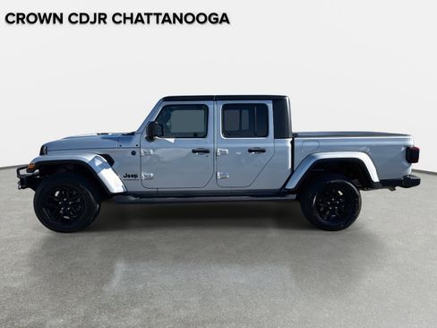Certified 2023 Jeep Gladiator Sport image 7