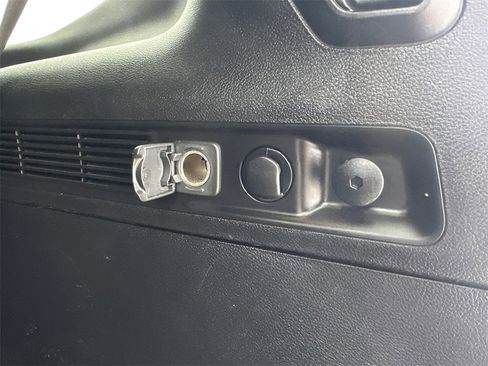 Used 2022 Jeep Wagoneer Series II w/ Premium Group I image 55