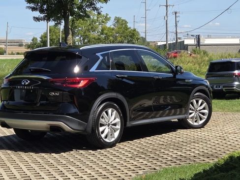 Used 2019 INFINITI QX50 Essential w/ Proactive Package AWD/4WD image 6