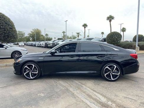 Used 2022 Honda Accord Sport image 4
