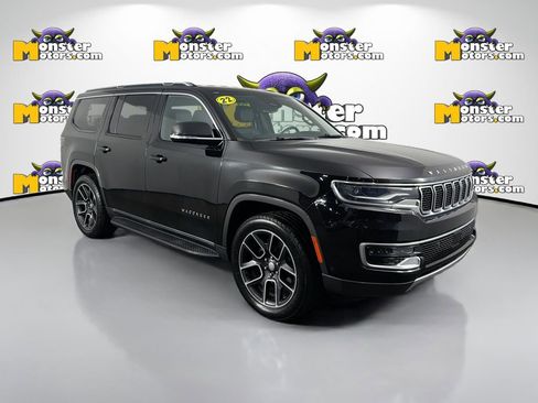 Used 2022 Jeep Wagoneer Series II image 3