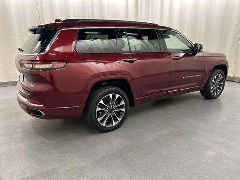 Used 2022 Jeep Grand Cherokee L Overland w/ Luxury Tech Group IV image 4