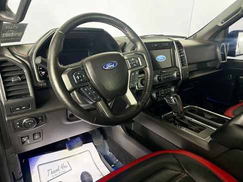 Used 2018 Ford F150 Lariat w/ Equipment Group 502A Luxury AWD/4WD image 9