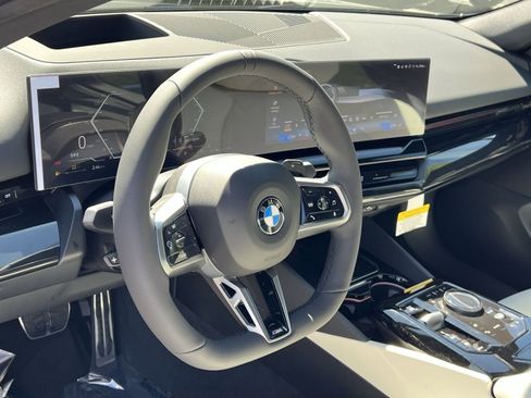 New 2026 BMW 530i xDrive w/ M Sport Package AWD/4WD image 13