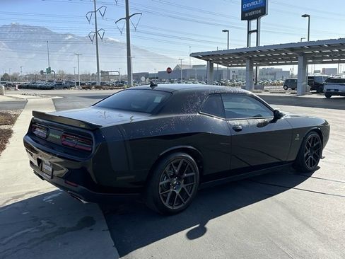 Used 2017 Dodge Challenger R/T Scat Pack image 29